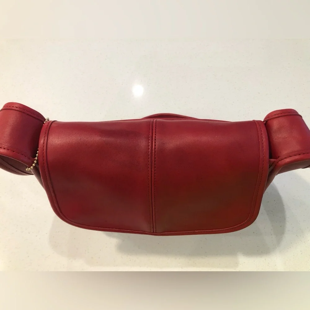 Vintage Coach Red Leather Ergo Small Flap #9034 with Hangtag in Great Condition - Picture 13 of 13